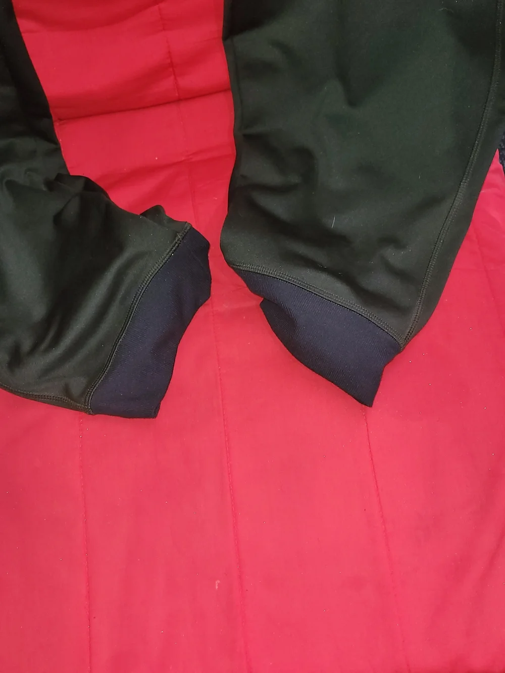 Under Armour Olive Green Jogger Sweatpants - Picture 3 of 9